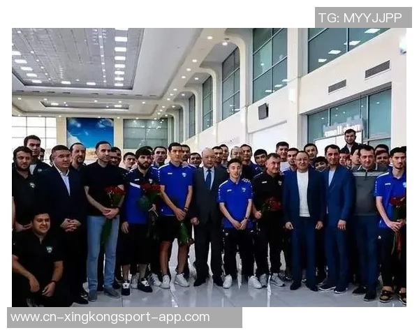 乌兹别克斯坦足协确认卡纳瓦罗及教练组抵达塔什干洽谈执教事宜 乌兹别克斯坦足协确认卡纳瓦罗及教练组抵达塔什干洽谈执教事宜