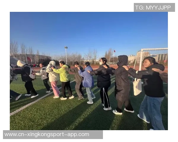 斯潘塞批评垫底队过于重视身体素质忽视技巧引发勇媒无奈反应 斯潘塞批评垫底队过于重视身体素质忽视技巧引发勇媒无奈反应