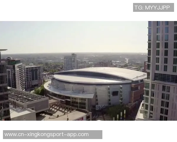 黄蜂主场光谱中心完成1400座位扩建全新座椅焕然一新 黄蜂主场光谱中心完成1400座位扩建全新座椅焕然一新