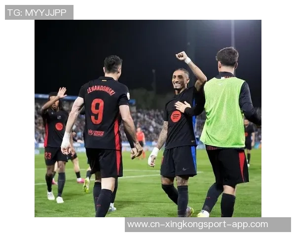 德甲德比拜仁强势胜利阿森纳领跑英超巴萨逆转绝杀精彩纷呈 德甲德比拜仁强势胜利阿森纳领跑英超巴萨逆转绝杀精彩纷呈