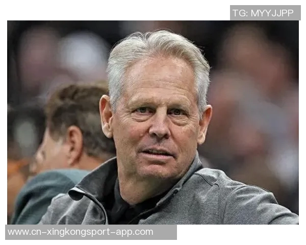 爵士队历史首次单赛季60场以上失利其他球队均有此记录 爵士队历史首次单赛季60场以上失利其他球队均有此记录