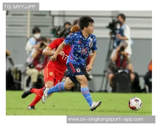 相马勇纪精彩抽射被判越位进球无效球队遗憾错失良机